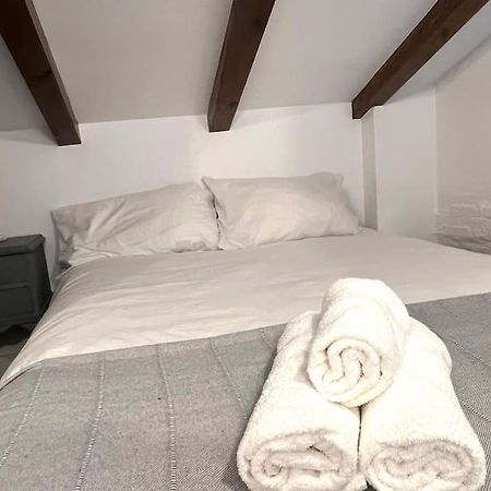 Old Town Loft - Cathedral Views. Apartment Logrono Luaran gambar