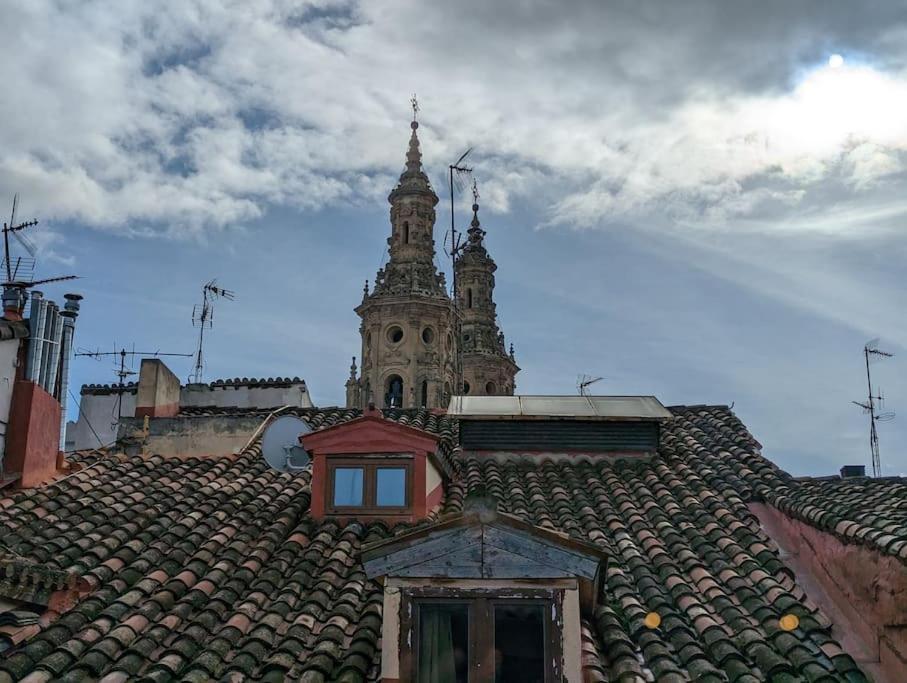 Old Town Loft - Cathedral Views. Apartment Logrono Luaran gambar