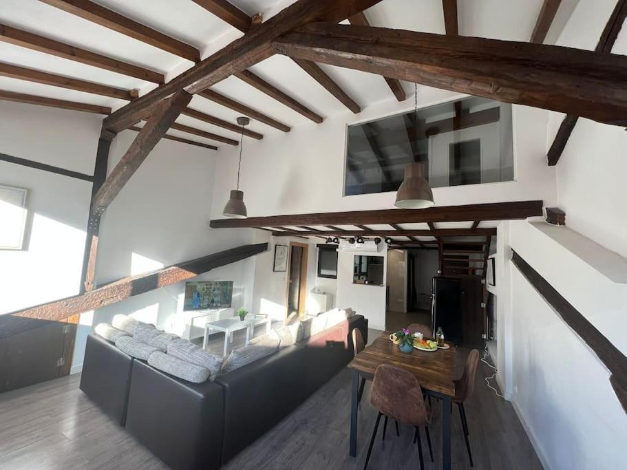 Old Town Loft - Cathedral Views. Apartment Logrono Luaran gambar