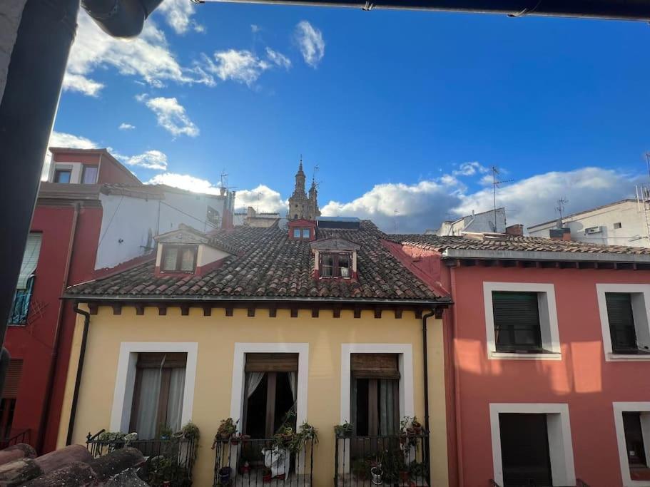 Old Town Loft - Cathedral Views. Apartment Logrono Luaran gambar